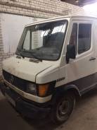 Mercedes-Benz 207D. Продаётся МЕГА Фургон Мерседес 270, 2 000 куб. см., 1 500 кг.