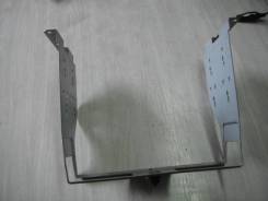 Крепление автомагнитолы. Suzuki: Escudo, Alto, Wagon R Solio, Wagon R Wide, Swift, Wagon R Plus, Kei Двигатель J20A