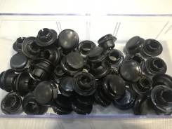 Клипса обвеса. Toyota: Nadia, Yaris, Echo Verso, Platz, Vitz, Ipsum, RAV4, Gaia, Echo, Yaris Verso, Aygo Двигатели: 1AZFSE, 3SFE, 3SFSE, 1NDTV, 1NZFE...