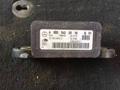 Датчик курсовой устойчивости. Mercedes-Benz: S-Class, GL-Class, M-Class, R-Class, CL-Class Двигатели: M156E63, M272E30, M272E35, M273E46, M273E55, M27...