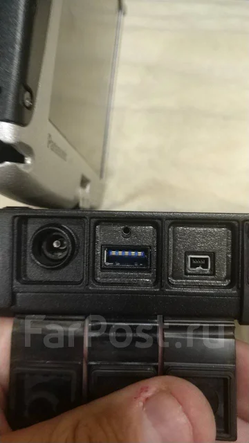 Panasonic Toughbook CF-19 MK7. 10.4", 2,6����, ��� 4 ��, ���� 250���, Bluetooth: 1, ����������� �� 1��. ����