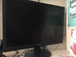 LG. 22", ���������� �� (LCD)