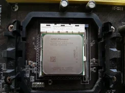 AMD Phenom X4 9750 ����