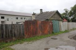 Продам дом с земельным участком. Улица Уссурийская 23а, р-н Центр, площадь дома 38 кв. м., электричество 15 кВт, отопление твердотопливное, от агентст...
