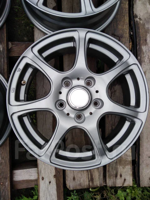 Esprine. 5.5x15", 5x114.3, ET45 ����