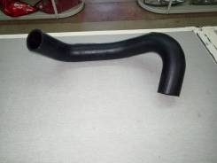 Патрубок радиатора. Kia Rio, QB, UB Kia Pride Hyundai Solaris Hyundai Accent Hyundai Veloster Двигатели: D3FA, D4FC, G4FA, G4FD, G4FG, G4LA