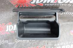 Бардачок. Toyota Wish, ZNE10G Двигатель 1ZZFE
