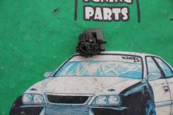Фонарь освещения багажника. Toyota: Corona, Platz, Allion, Aurion, Vios, Verossa, Camry Gracia, Sprinter Trueno, Corolla, Altezza, Sprinter, Vista, Ca...
