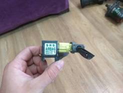 Датчик airbag. Toyota Vitz, SCP10