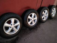 Оригинальные колёса на Toyota Rav4 R16 215/70. 7.0x16" 5x114.30 ET45 ЦО 60,1 мм.