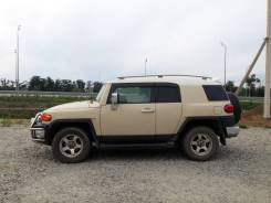Toyota FJ Cruiser. С водителем