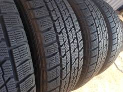 Goodyear. Зимние, без шипов, 2013 год, 10 %, 4 шт