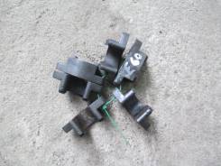 Кронштейн форсунки. BMW X1, E84 BMW X6, E71 BMW X3, E83 BMW X5, E70