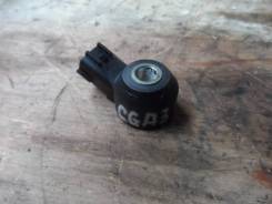 Датчик детонации. Nissan: X-Trail, Maxima, Presage, Elgrand, Altima, March Box, Patrol, Skyline, Cedric, Bluebird Sylphy, Cube, President, Bassara, Ci...
