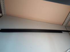 Уплотнитель двери. Volkswagen Touareg, 7P5, 7P6 Двигатели: BAR, BGU, CASA, CASB, CASD, CATA, CCTA, CEGA, CGEA, CGFA, CGNA, CGRA, CJMA, CJTA, CKDA, CMT...
