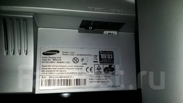 Samsung. 21" ����