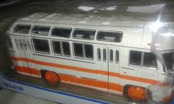 Автобусы.
