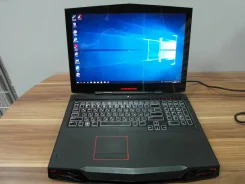 Dell Alienware M17x. ��� 8 ��, WiFi: 1, Bluetooth: 1 ����