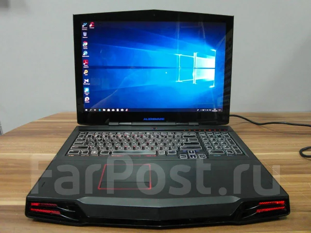Dell Alienware M17x. ��� 8 ��, WiFi: 1, Bluetooth: 1 ����
