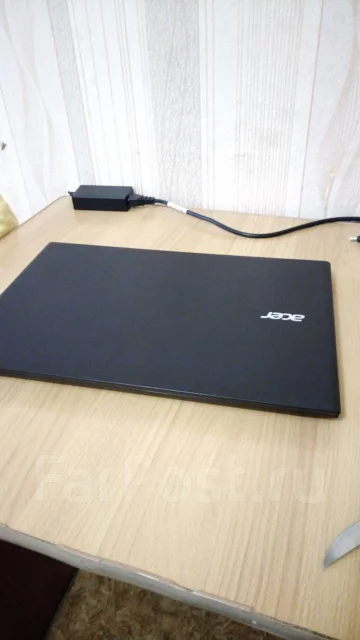 Acer Extensa. 15.6", 2,4����, ��� 4 ��, ���� 500���, WiFi: 1, Bluetooth: 1, ����������� �� 8��. ����