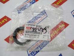Сальник двигателя. Isuzu Wizard, TBB5SC, TBB5SF, TBB5VC, TBB5VF, TBB6VF Isuzu D-MAX, TFB5CF, TFB5CK, TFB5PF, TFB5QF, TFB5SC, TFB5SF, TFB5SK, TFB5WF, T...
