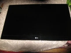 LG 42LW4500. LED ����