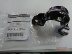 Крепление стабилизатора. Nissan: Qashqai+2, Rogue, X-Trail, Serena, Qashqai Двигатели: HR16DE, K9K, M9R, MR20DE, R9M, MR20DD, QR25DE, MR16DDT, H5FT, H...