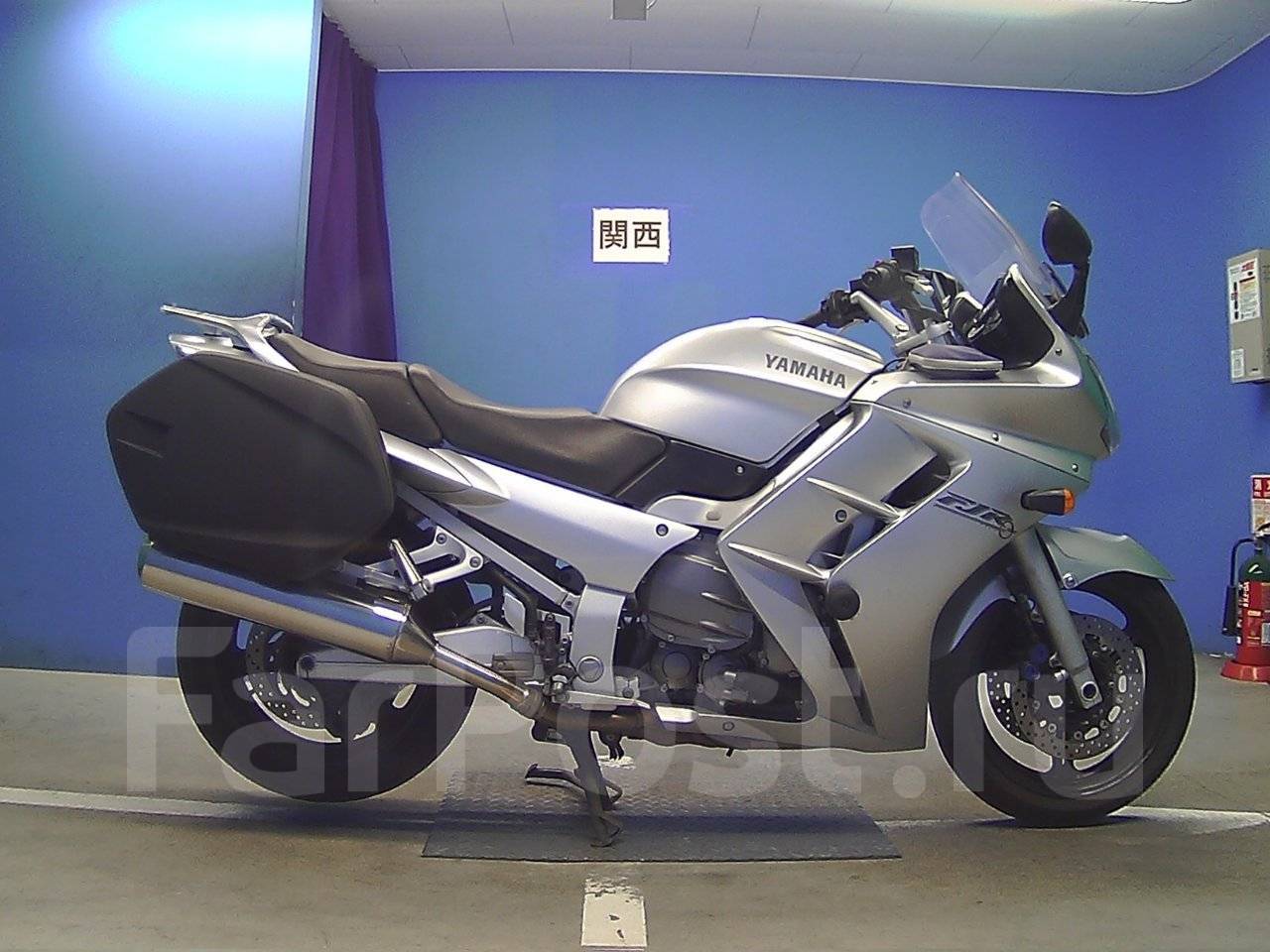 Yamaha FJR 1300 2004