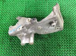 Крепление гидроусилителя. Mitsubishi Toppo BJ Wide, H41A, H43A, H46A, H48A Mitsubishi Toppo BJ, H41A, H43A, H46A, H48A Mitsubishi Pajero Mini, H53A, H...