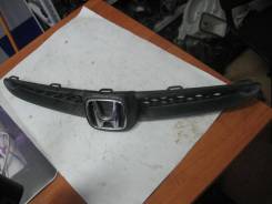 Решетка радиатора HONDA FIT GD1 2001-2004