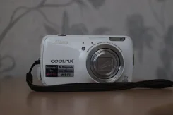Nikon Coolpix S800c. 15 - 19.9 ��, ���: 10� ����