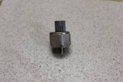 Датчик детонации. Toyota: Windom, Crown, Aristo, Camry Gracia, Sprinter Trueno, Corolla, Tundra, Hilux, Estima, Carina, Sprinter, Hilux Surf, Solara...