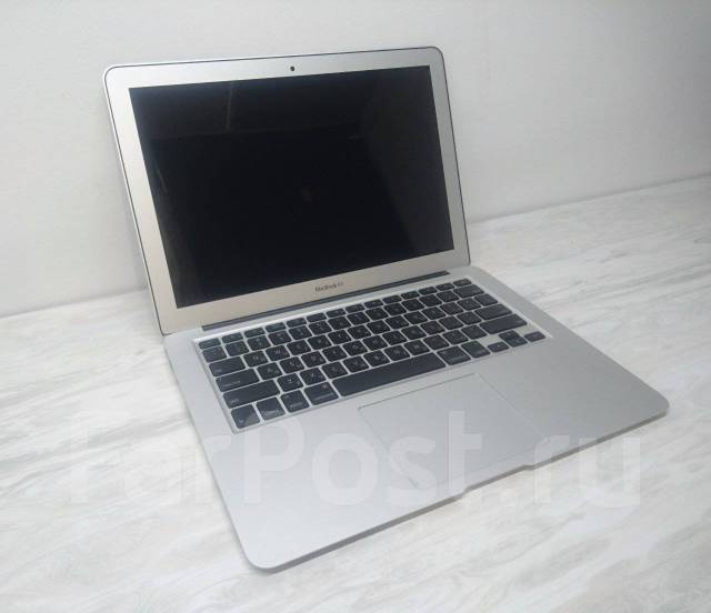 Apple MacBook Air (13-inch Late 2010) залит чаем, не включается