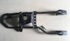 Крепление запасного колеса. Toyota Hilux Surf, KZN130G, KZN130W, LN130G, LN130W, VZN130G, YN130G