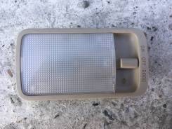 Светильник салона. Toyota: Corolla Spacio, Platz, Ipsum, Vitz, Voxy, RAV4, Corolla Verso, Noah, Echo, Corolla, Altezza, Avensis Verso, Yaris, Picnic...