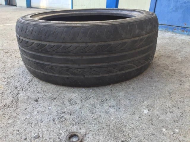 Hankook Ventus V8 RS H 424. ������, 2011 ���, �/�, ����� 40 % ����