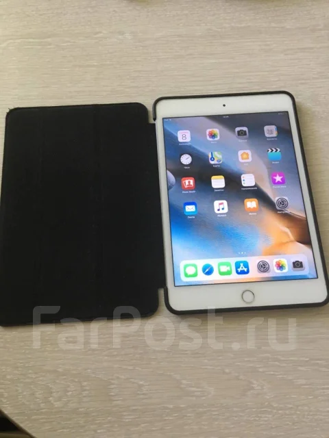 Apple iPad Mini 4 ����