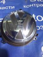 Ручка багажника. Volkswagen Passat, 3B6, 3C5, 3C2 Volkswagen Eos Двигатели: BLF, BMM, BPY, BUB, BVY, BVZ, BWA, BXE, CDGA, BKP, CAXA, CDAA, CBAC, CBAB...