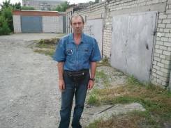 Водитель. Средне-специальное образование, опыт работы 15 лет