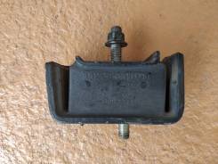 Подушка двигателя. Nissan Laurel, GC34, GNC34, GNC35 Nissan Skyline, BNR32, ENR33, ENR34, ER33, HNR32 Nissan Cefiro, LNA31, NA31 Nissan Stagea, WGC34...