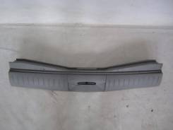 Обшивка багажника. Nissan Primera, P12E Двигатели: F9Q, QG16DE, QG18DE, QR20DE, YD22DDT