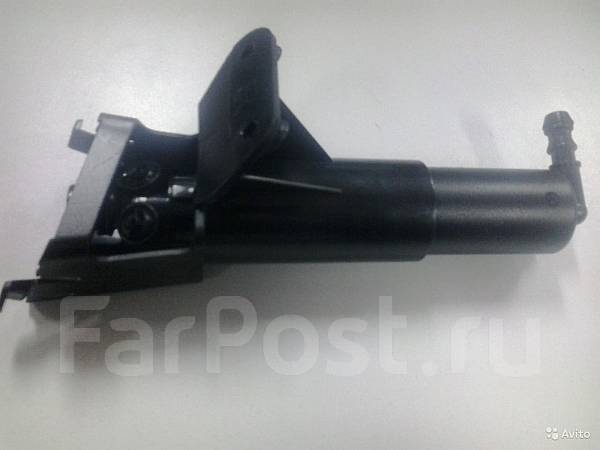 Тойота авенсис форсунки омывателя фары. Распылитель омывателя лобового стекла toyota avensis t22 rav4. Форсунка омывателя фар тойота авенсис 2008. Тойота авенсис форсунки омывателя фары. Форсунка омывателя фар тойота авенсис 2008.