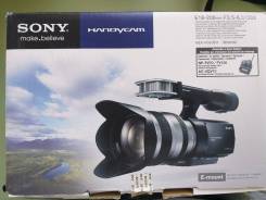 Sony NEX-VG20E. 15 - 19.9 Мп, с объективом