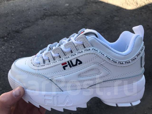 Fila sneakers cheap 37