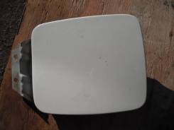 Лючок топливного бака. Mitsubishi Airtrek, CU2W, CU4W, CU5W Mitsubishi Outlander, CU2W, CU4W, CU5W Двигатели: 4G63, 4G64, 4G69