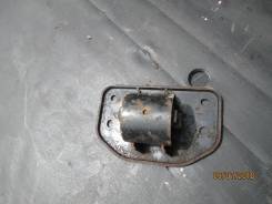 Подушка коробки передач. Daihatsu Hijet, S330V, S331V Двигатели: EFDET, EFSE, EFVE, KF, KFDET, KFVE