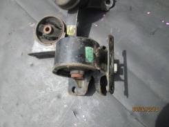 Подушка коробки передач. Toyota Carina, ST215 Двигатель 3SFE