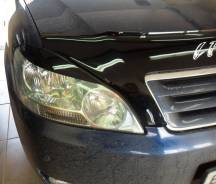 Накладка на фару. Toyota Ipsum, ACM21W, ACM26W Двигатель 2AZFE