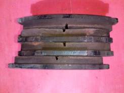 Колодки тормозные. Toyota Land Cruiser, GRJ200, URJ200, URJ202, URJ202W, UZJ200, UZJ200W, VDJ200 Двигатели: 1GRFE, 1URFE, 1VDFTV, 2UZFE, 3URFE