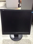 Philips. 17", ���������� �� (LCD)